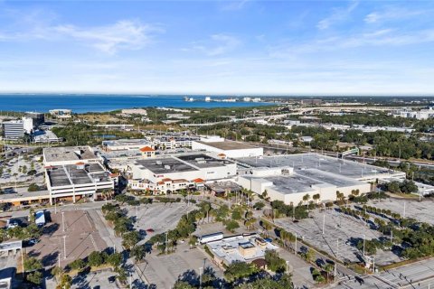 Condo in Tampa, Florida, 1 bedroom  № 2096227 - photo 20