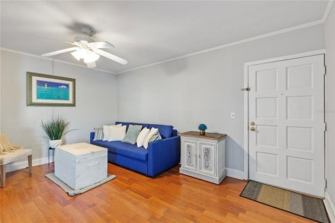 Condo in Tampa, Florida, 1 bedroom  № 2096227 - photo 7