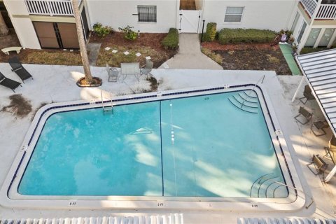 Condo in Tampa, Florida, 1 bedroom  № 2096227 - photo 19