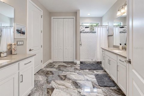 Villa ou maison à vendre à Riverview, Floride: 4 chambres, 308.06 m2 № 2427524 - photo 29