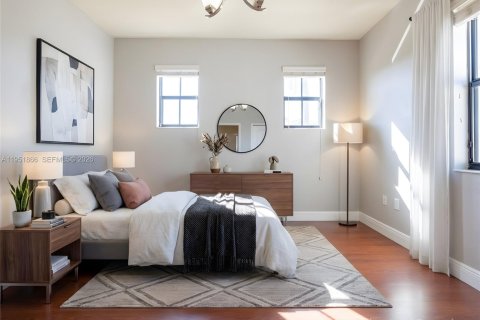 Casa en alquiler en Doral, Florida, 4 dormitorios, 324.69 m2 № 2009310 - foto 18