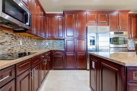 Casa en alquiler en Doral, Florida, 4 dormitorios, 324.69 m2 № 2009310 - foto 12