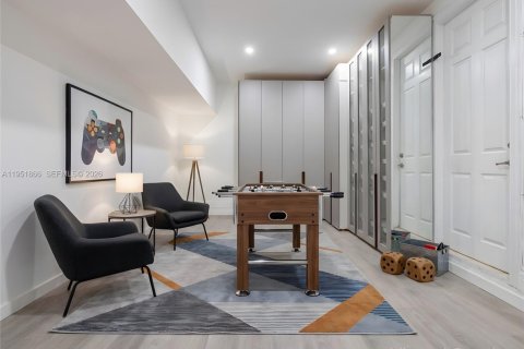 Casa en alquiler en Doral, Florida, 4 dormitorios, 324.69 m2 № 2009310 - foto 6