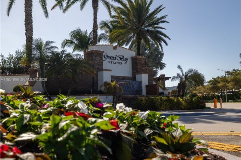 Casa en alquiler en Doral, Florida, 4 dormitorios, 324.69 m2 № 2009310 - foto 26