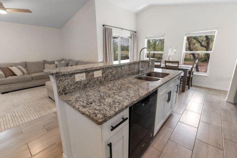 Villa ou maison à vendre à Deltona, Floride: 3 chambres, 141.3 m2 № 1762051 - photo 12