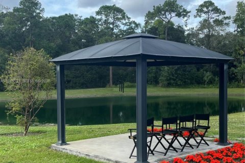 Propiedad comercial en venta en Loxahatchee Groves, Florida № 2004943 - foto 22