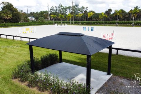 Propiedad comercial en venta en Loxahatchee Groves, Florida № 2004943 - foto 7