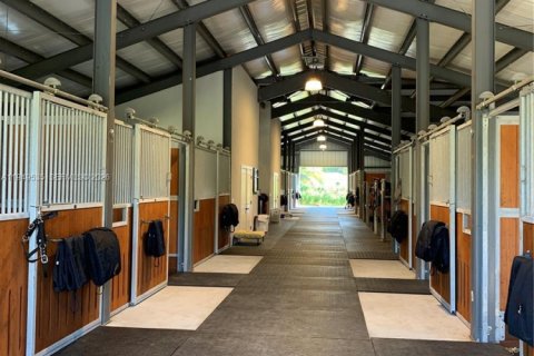 Propiedad comercial en venta en Loxahatchee Groves, Florida № 2004943 - foto 10