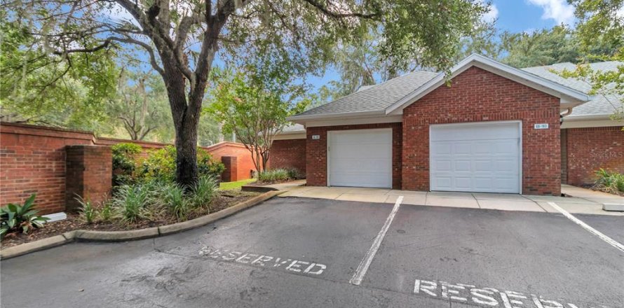 Condominio en Newberry, Florida, 2 dormitorios № 1866133
