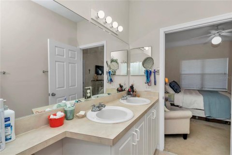 Condominio en venta en Newberry, Florida, 2 dormitorios, 120.12 m2 № 1866133 - foto 16