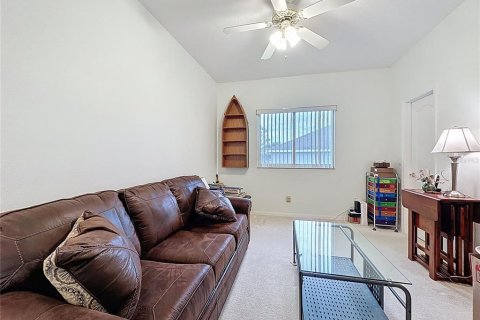 House in Clermont, Florida 3 bedrooms, 175.77 sq.m. № 1893919 - photo 21