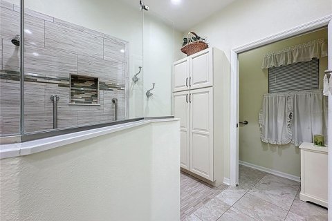 House in Clermont, Florida 3 bedrooms, 175.77 sq.m. № 1893919 - photo 27