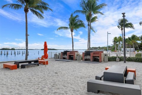 Condominio en venta en Miami, Florida, 1 dormitorio, 67.17 m2 № 1477386 - foto 8