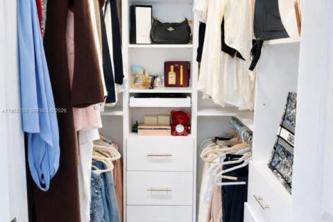 Condominio en alquiler en Davie, Florida, 2 dormitorios, 104.42 m2 № 2007957 - foto 9