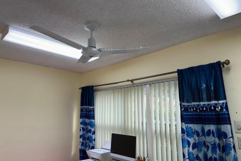 Adosado en venta en Tamarac, Florida, 3 dormitorios, 173.26 m2 № 2240498 - foto 22
