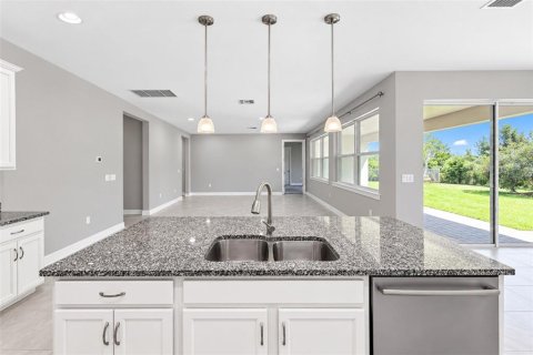 Villa ou maison à vendre à Punta Gorda, Floride: 4 chambres, 202.62 m2 № 2291339 - photo 12