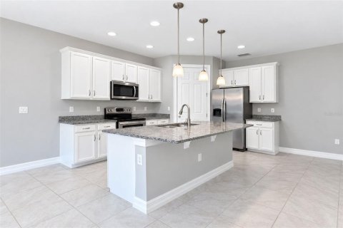 Villa ou maison à vendre à Punta Gorda, Floride: 4 chambres, 202.62 m2 № 2291339 - photo 11