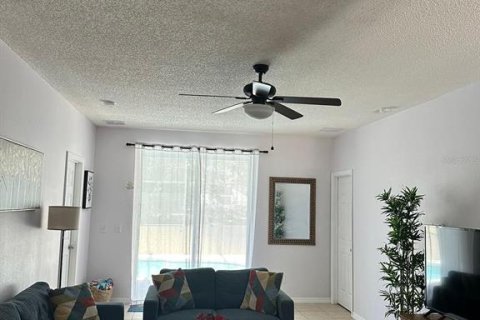 Villa ou maison à vendre à Davenport, Floride: 5 chambres, 169.55 m2 № 2298615 - photo 9