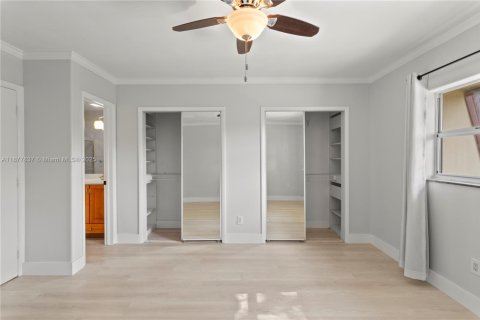 Copropriété à louer à Pinecrest, Floride: 2 chambres, 89.19 m2 № 1922803 - photo 17