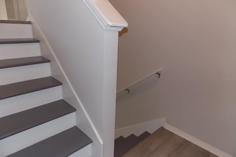 Touwnhouse à louer à Tampa, Floride: 3 chambres, 174.66 m2 № 2151294 - photo 4