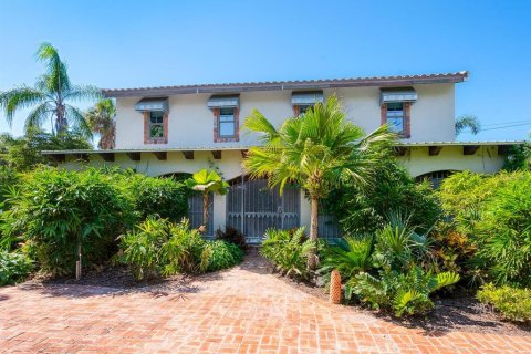 Villa ou maison à Sarasota, Floride 2 chambres, 363.53 m2 № 2106770
