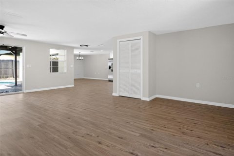 Casa en venta en Holiday, Florida, 3 dormitorios, 182.74 m2 № 2092389 - foto 14
