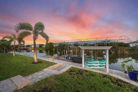 Villa ou maison à vendre à Port Charlotte, Floride: 3 chambres, 207.64 m2 № 1778222 - photo 4