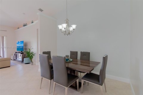 Casa en venta en West Palm Beach, Florida, 3 dormitorios, 184.32 m2 № 2044485 - foto 13
