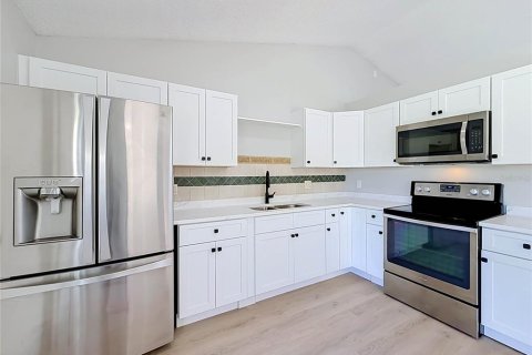 Купить виллу или дом в Орландо, Флорида 9 комнат, 139.54м2, № 2424391 - фото 10
