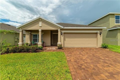 Casa en alquiler en Davenport, Florida, 4 dormitorios, 172.8 m2 № 1903314 - foto 1