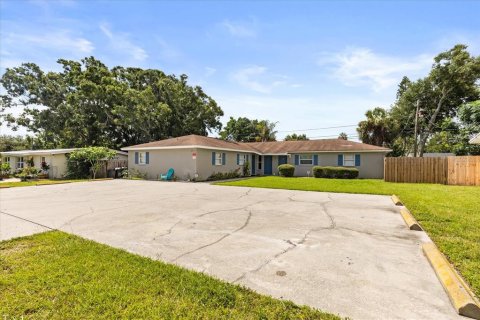 Apartamento en alquiler en Clearwater, Florida, 2 dormitorios, 69.68 m2 № 1888668 - foto 2