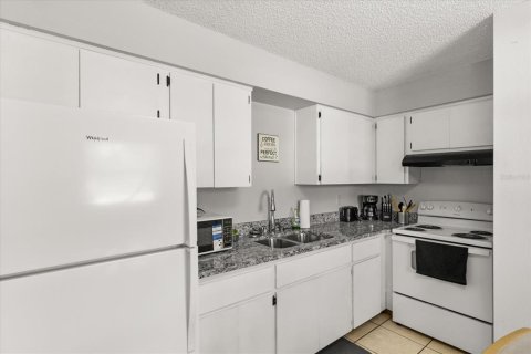 Apartamento en alquiler en Clearwater, Florida, 2 dormitorios, 69.68 m2 № 1888668 - foto 14