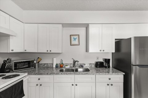 Apartamento en alquiler en Clearwater, Florida, 2 dormitorios, 69.68 m2 № 1888668 - foto 12