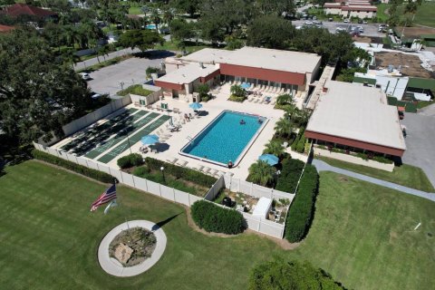 Condo in Vero Beach, Florida, 2 bedrooms  № 2382516 - photo 24