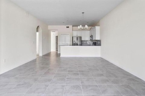 Copropriété à vendre à Davenport, Floride: 2 chambres, 128.95 m2 № 2221889 - photo 9