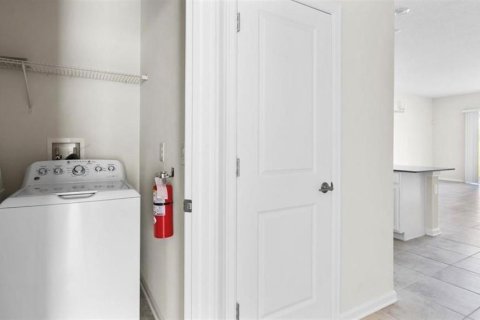 Copropriété à vendre à Davenport, Floride: 2 chambres, 128.95 m2 № 2221889 - photo 7