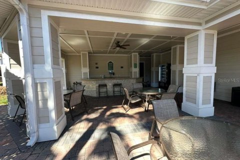 Condo in Winter Garden, Florida, 2 bedrooms № 2211182 - photo 25