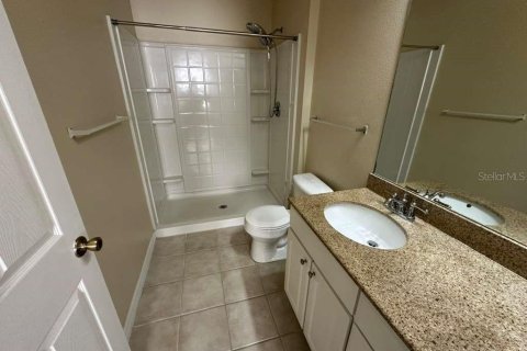 Condo in Winter Garden, Florida, 2 bedrooms № 2211182 - photo 12