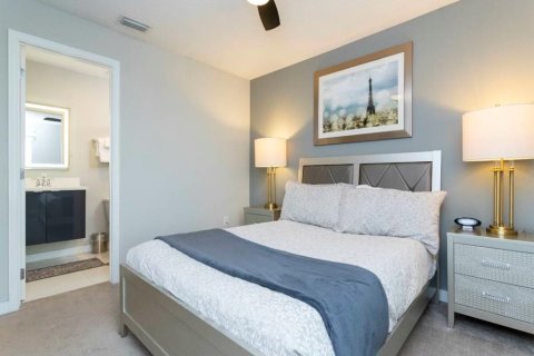 Touwnhouse à vendre à Kissimmee, Floride: 4 chambres, 162.76 m2 № 2329031 - photo 29
