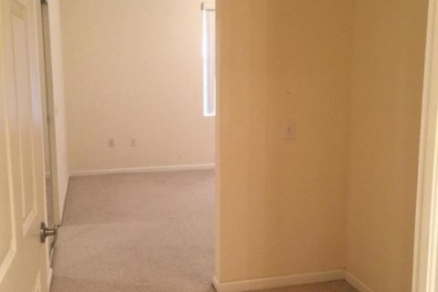 Condo in West Palm Beach, Florida, 3 bedrooms № 2179851 - photo 8