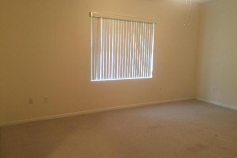 Condo in West Palm Beach, Florida, 3 bedrooms № 2179851 - photo 6