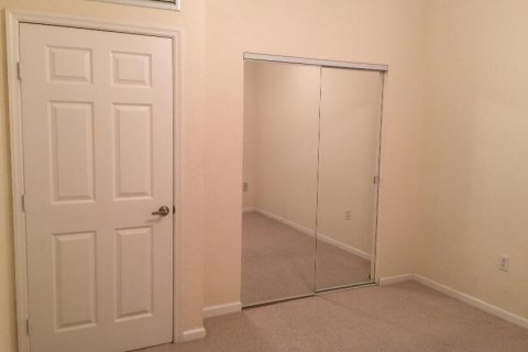 Condo in West Palm Beach, Florida, 3 bedrooms № 2179851 - photo 14