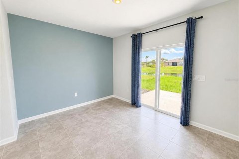 Casa en venta en Kissimmee, Florida, 4 dormitorios, 174.56 m2 № 2202717 - foto 6