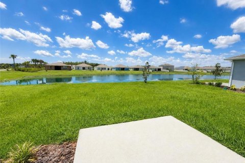 Casa en venta en Kissimmee, Florida, 4 dormitorios, 174.56 m2 № 2202717 - foto 2