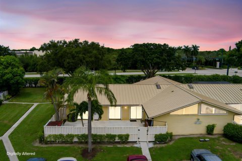 Touwnhouse à Palm Beach Gardens, Floride 3 chambres, 118.54 m2 № 2352540