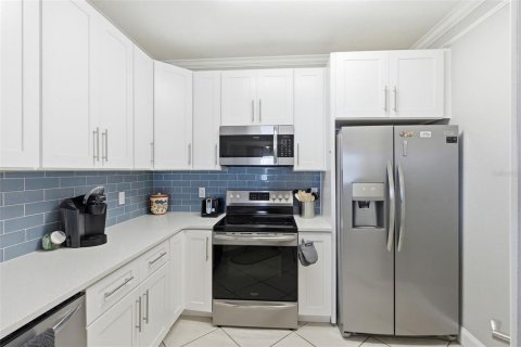 Condominio en venta en Tampa, Florida, 2 dormitorios, 107.12 m2 № 2214374 - foto 16