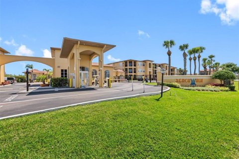 Condominio en venta en Tampa, Florida, 2 dormitorios, 107.12 m2 № 2214374 - foto 3