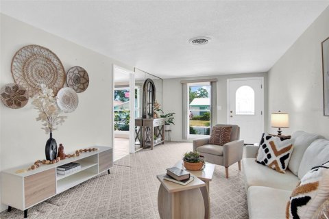 Villa ou maison à vendre à Dunedin, Floride: 2 chambres, 91.42 m2 № 2142690 - photo 5