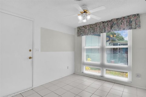Villa ou maison à vendre à Dunedin, Floride: 2 chambres, 91.42 m2 № 2142690 - photo 25