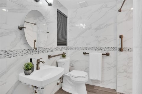 Villa ou maison à vendre à Dunedin, Floride: 2 chambres, 91.42 m2 № 2142690 - photo 14